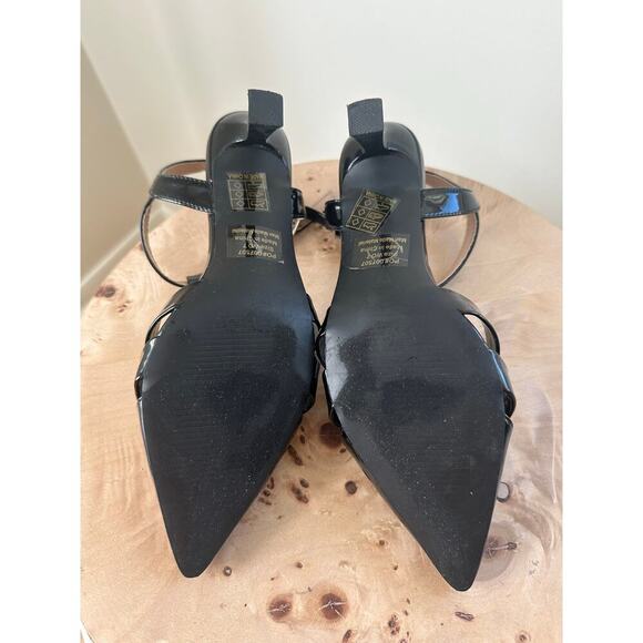 Journee Collection Jazlynn Black Patent Kitten Heel Pumps Size 7 - Picture 5 of 6